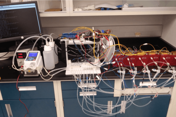 Battery equipment in a lab